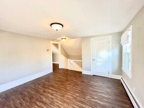 62 Burrill St in Swampscott, MA - Building Photo - Building Photo