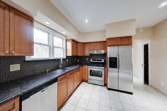 42 Planten Ave in Prospect Park, NJ - Building Photo - Building Photo