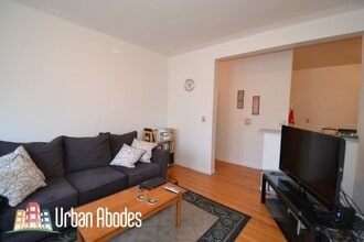 923 W Waveland Ave, Unit M05B in Chicago, IL - Building Photo - Building Photo
