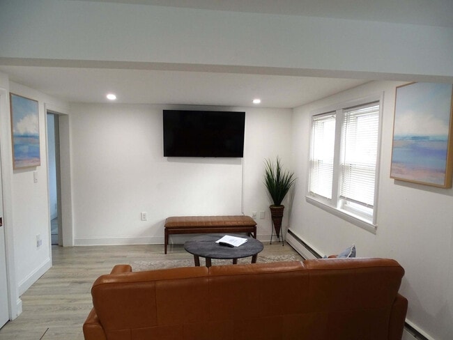 18 Pleasant St, Unit ID1271275P in Wayland, MA - Building Photo - Building Photo