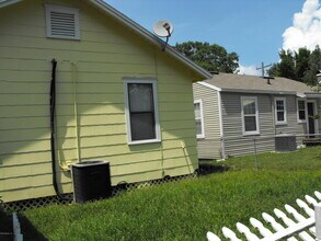 5324 Fremont St in Jacksonville, FL - Building Photo - Building Photo