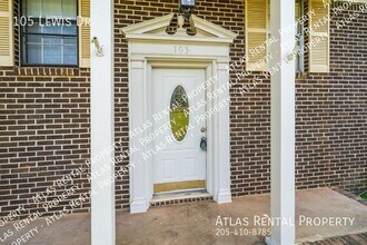 105 Lewis Dr in Hueytown, AL - Foto de edificio - Building Photo