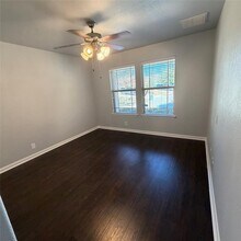 1115 Sunny Meadows Loop in Georgetown, TX - Building Photo - Building Photo