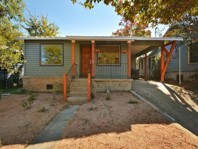 property at 2407 Bryan St
