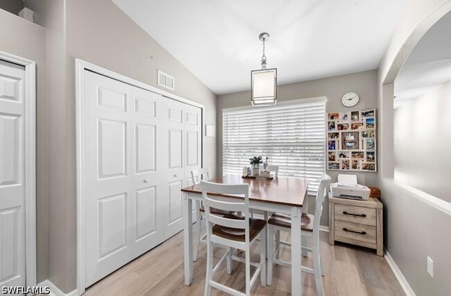 10135 Colonial Country Club Blvd