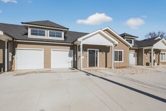 508 W 2nd Ave in Indianola, IA - Building Photo - Building Photo