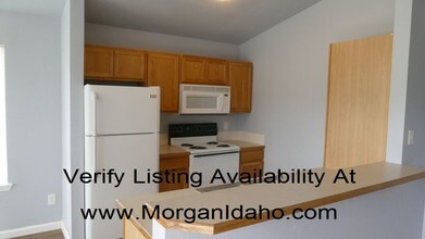 10096 W Garverdale Ln-Unit -201 in Boise, ID - Foto de edificio - Building Photo