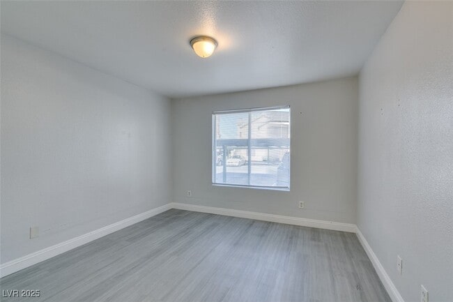 property at 1550 Jamielinn Ln