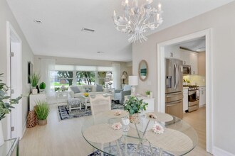 4143 Catalpha Ave in Palm Beach Gardens, FL - Building Photo - Building Photo