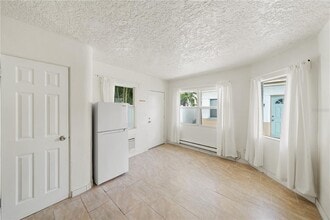 901 3rd St N in St. Petersburg, FL - Building Photo - Building Photo