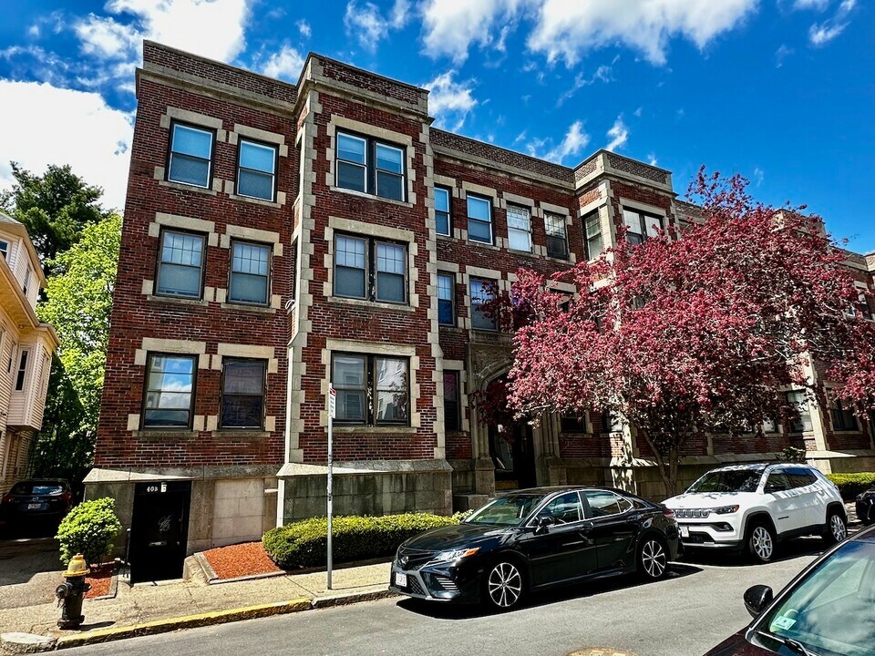40 Chester St, Unit 3 in Boston, MA - Building Photo