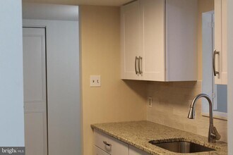 100 West Ave in Jenkintown, PA - Building Photo - Building Photo