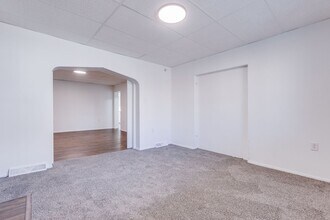 80 Beltzhoover Ave in Pittsburgh, PA - Building Photo - Building Photo