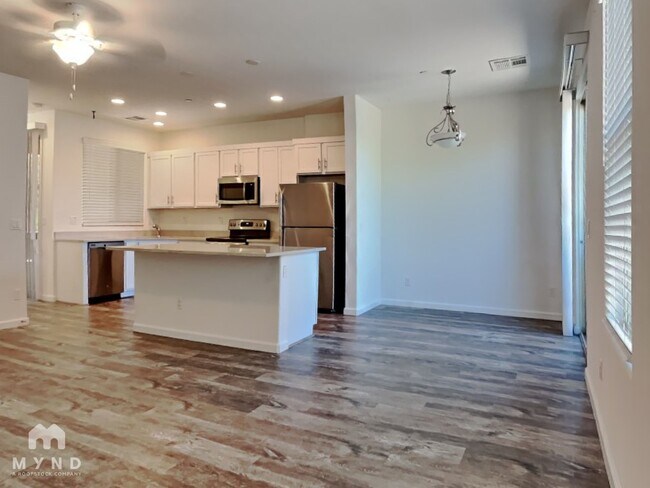 22125 N 29th Ave in Phoenix, AZ - Building Photo - Building Photo