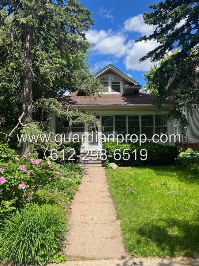 property at 1833 Lincoln Ave
