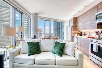 57-59-59 Belvidere St, Unit FL21-ID1353789P in Boston, MA - Building Photo - Building Photo