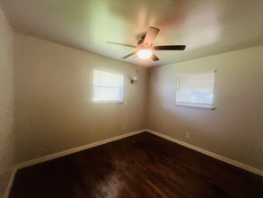 15 S Story St in Edmond, OK - Building Photo - Building Photo