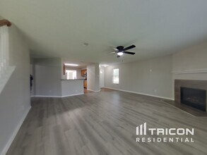 19534 Lighthouse Scene Ln in Cypress, TX - Foto de edificio - Building Photo