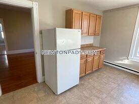 18 Lincoln St-Unit -1 in Newton, MA - Building Photo - Building Photo