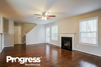 1017 Lombar St in Raleigh, NC - Building Photo - Building Photo