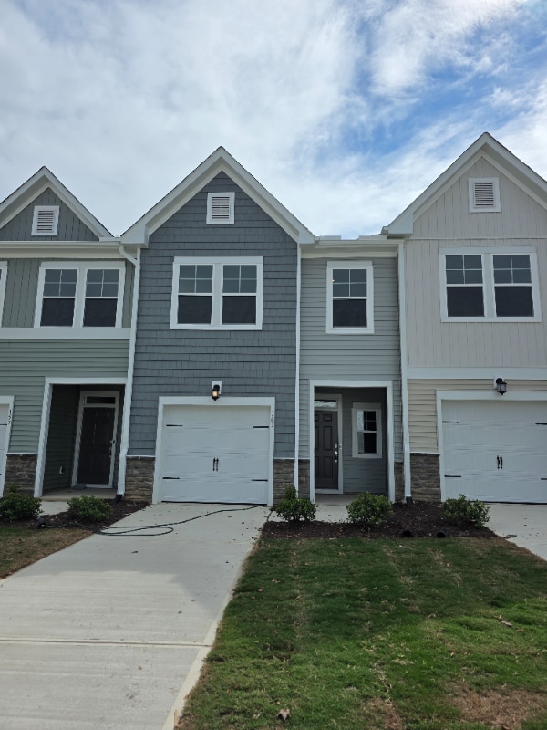 property at 163 Copper Fox Ln