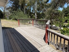 6910 Marchant Ave in Atascadero, CA - Building Photo - Building Photo