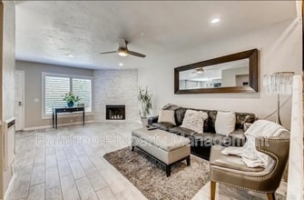 671 Ascot Dr in Vista, CA - Foto de edificio - Building Photo