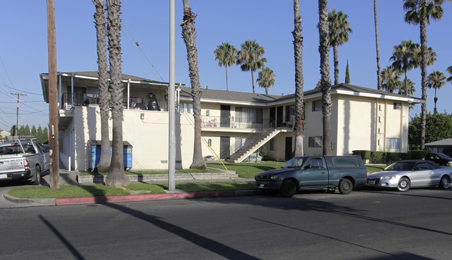 1828 W Glen Ave in Anaheim, CA - Building Photo - Building Photo