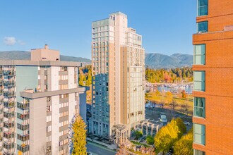 Laguna Parkside in Vancouver, BC - Building Photo - Building Photo