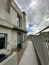 1180 Blossom Point St in Las Vegas, NV - Building Photo - Building Photo