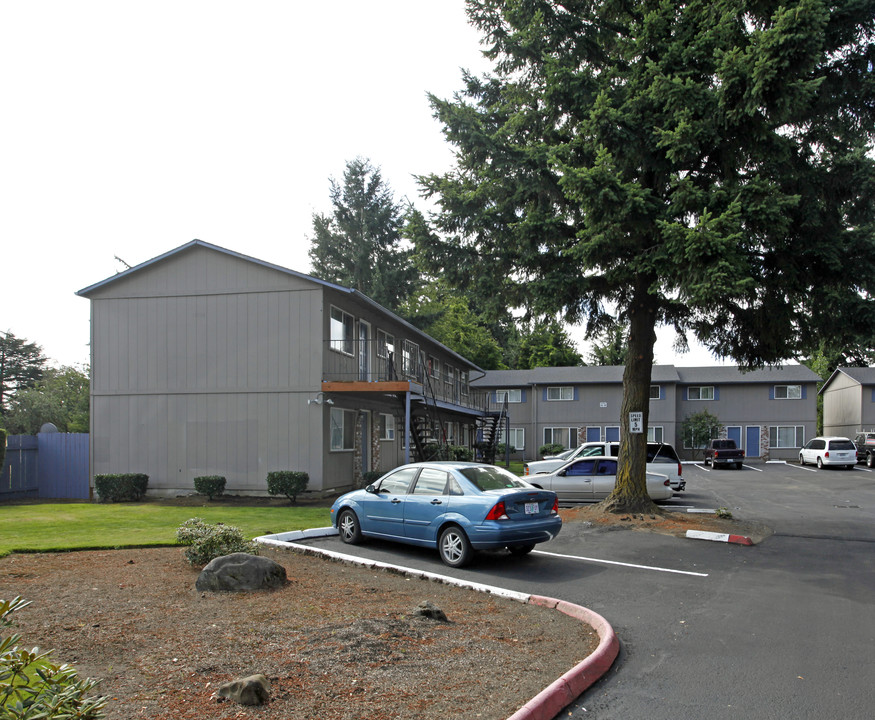 Arbor Place Townhomes in Gresham, OR - Building Photo