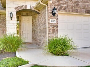 2905 Coral Valley Dr in Leander, TX - Building Photo - Building Photo