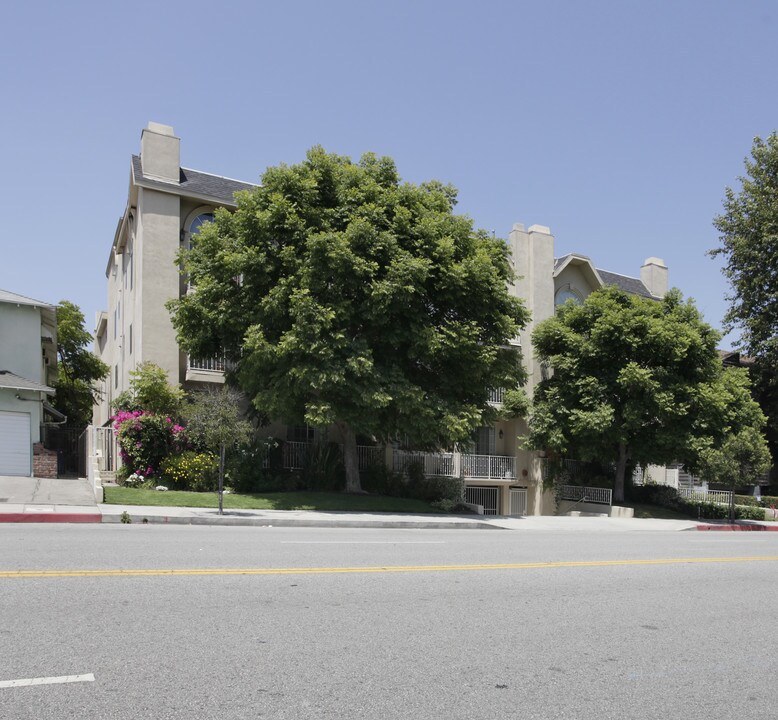 11445 Moorpark St in Studio City, CA - Foto de edificio