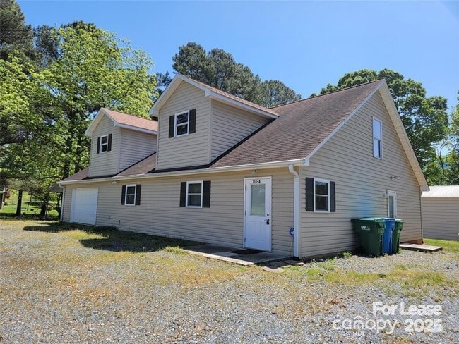 105 A Kluttz St