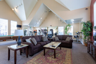 Willamette Landing in Salem, OR - Building Photo - Interior Photo