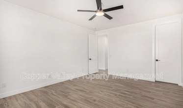 35852 N 10th St in Phoenix, AZ - Building Photo - Building Photo