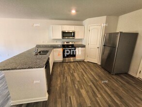 1552 Austin Dr in Macon, GA - Building Photo - Building Photo