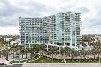 The Plaza at Oceanside in Pompano Beach, FL - Building Photo - Building Photo