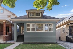 4550 N Knox Ave in Chicago, IL - Building Photo