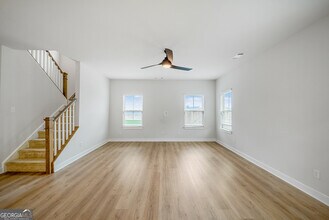 533 Daffodil Ln in Mcdonough, GA - Building Photo - Building Photo