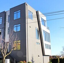 4644 S Kelly Ave in Portland, OR - Building Photo - Building Photo
