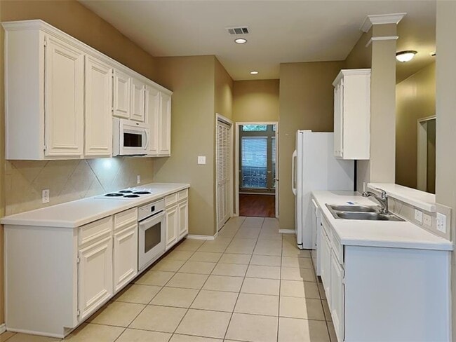 1451 Sand Lake Ln in Richmond, TX - Building Photo - Building Photo