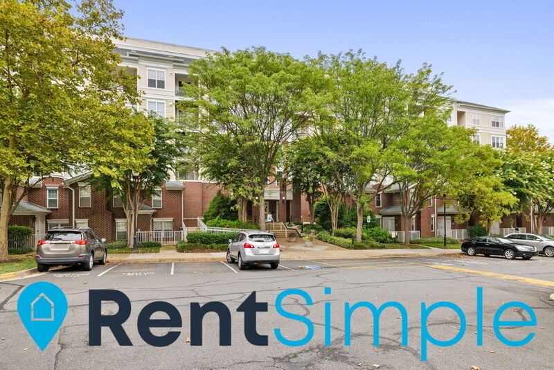 1641 International Dr in McLean, VA - Building Photo