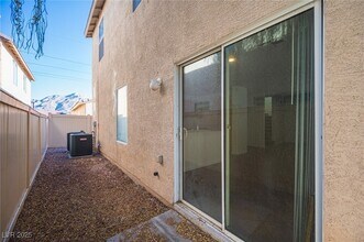 5928 Strayhorn Ct in Las Vegas, NV - Building Photo - Building Photo