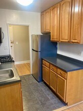 1133 Midland Ave in Yonkers, NY - Building Photo - Building Photo