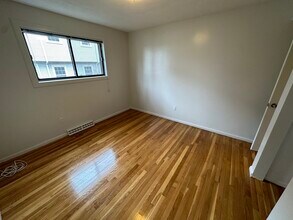 36 Undine Rd in Boston, MA - Building Photo - Building Photo