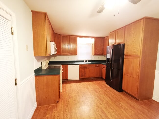 property at 14604 Courthouse Rd