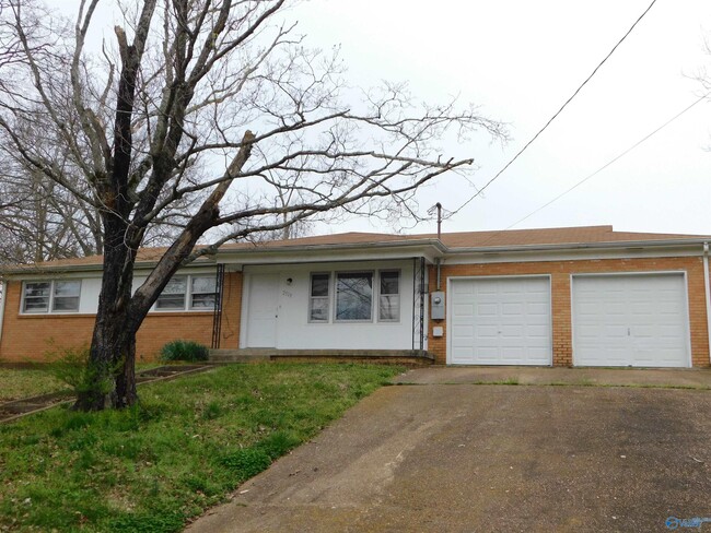 2519 Birchfield St NW