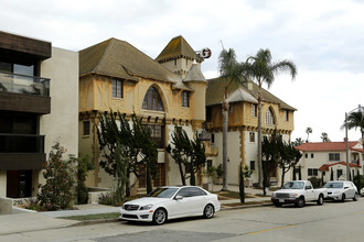 Gaytonia Apartments in Long Beach, CA - Building Photo - Building Photo