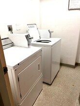 1415 Victoria St, Unit 701 in Honolulu, HI - Foto de edificio - Building Photo